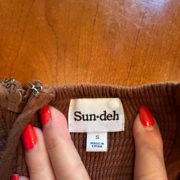 Aritzia Sundeh Brown slip dress size small - Picture 5 of 5